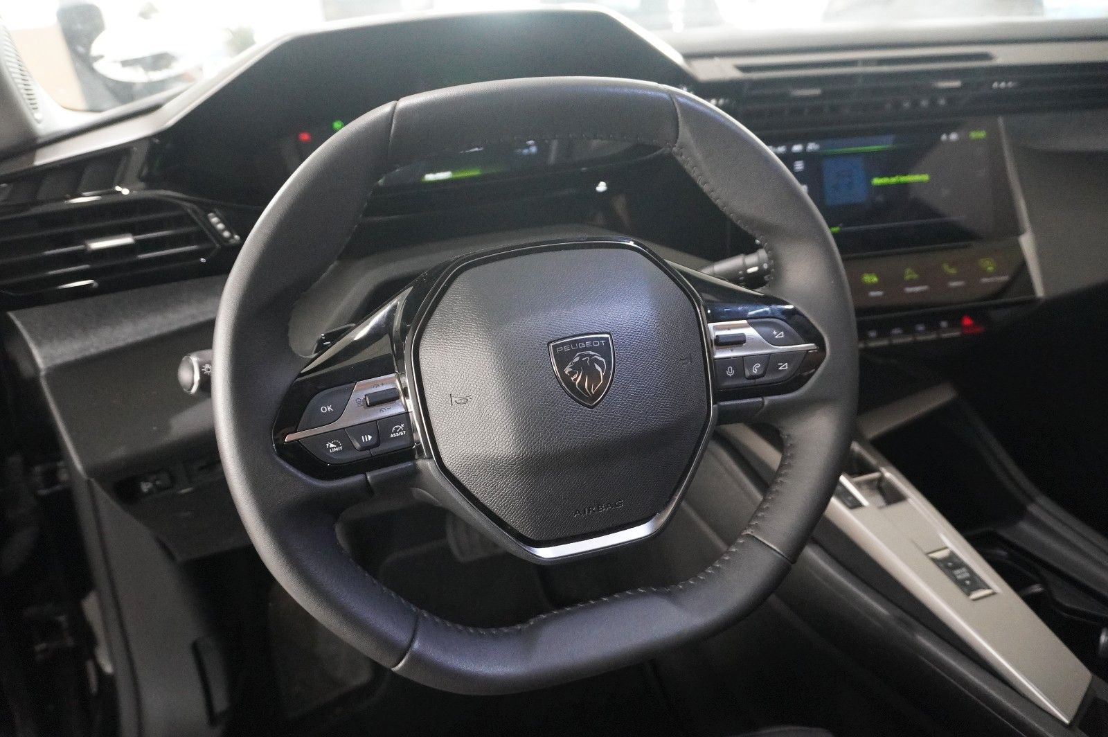Fahrzeugabbildung Peugeot 308 SW 1.5D ALLURE NAVI/LED/360°/SPORT/SH/VIRT.