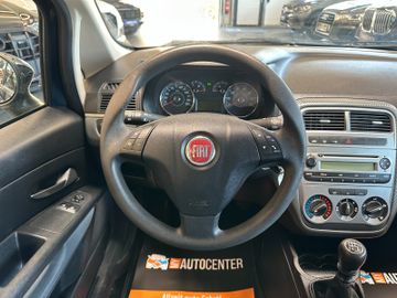 MYAUTOCENTER – Gebraucht- und Jahreswagen mit Werkstattservice in Pfaffenhofen Fiat Grande Punto 1.2 8V Dynamic *TÜV:927*
