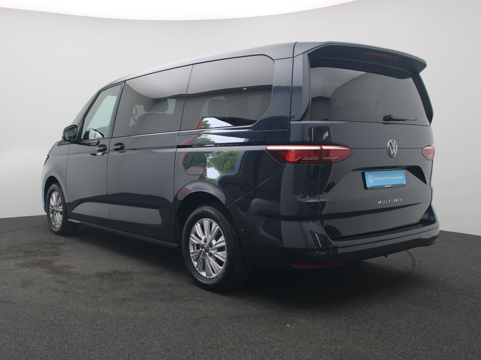Volkswagen T7 Multivan - Bild 8