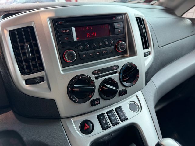 Nissan NV200