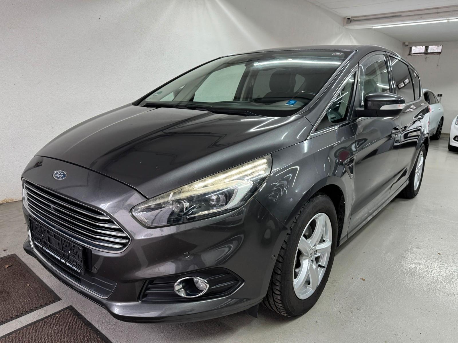 Ford S-MAX 2,0 TDCi AUT. NAVI KAMERA ACC KEY-FREE AHK