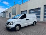 Hyundai H-1 Starex Grand Starex Cargo Klima - weiße Hyundai H-1 Starex