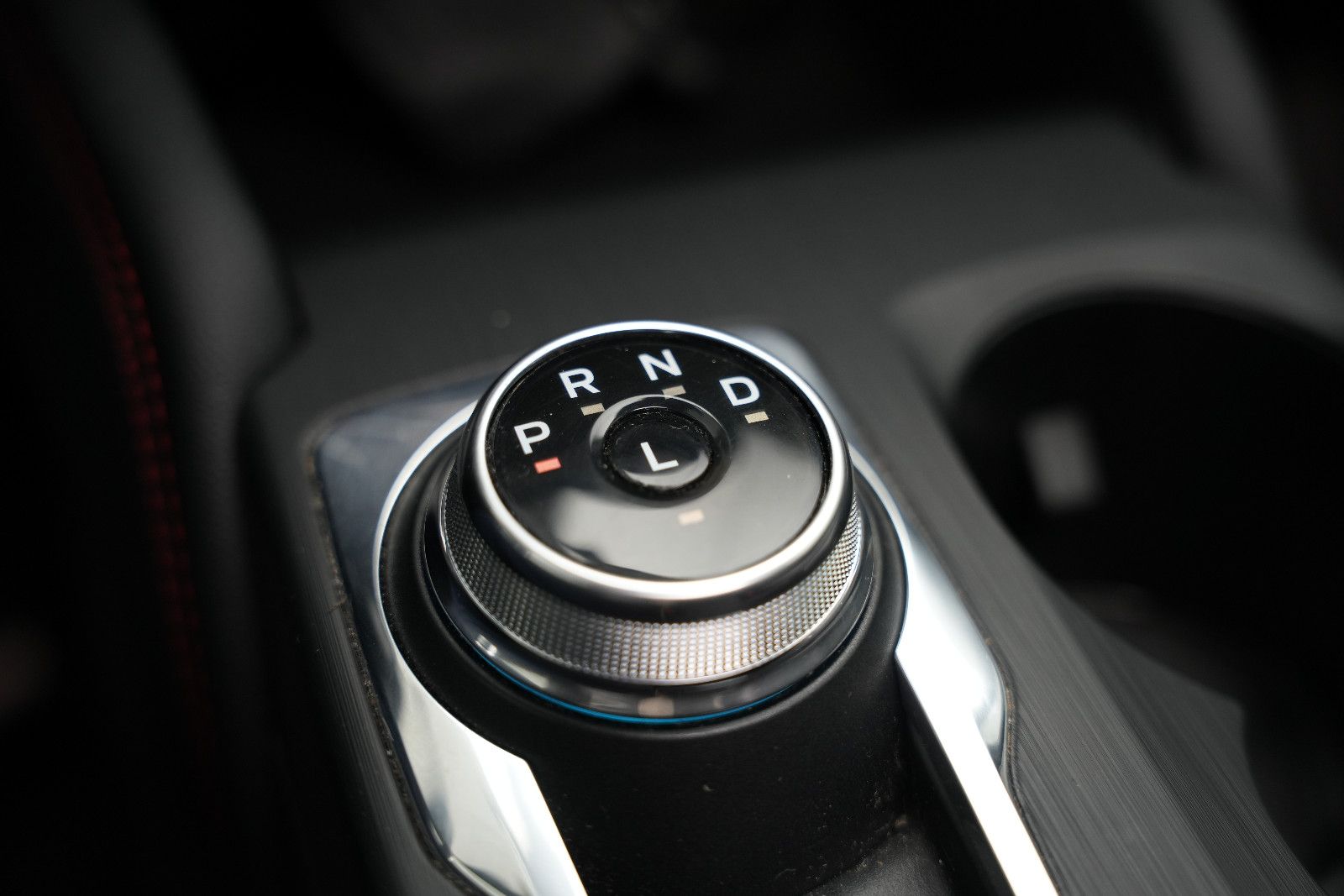 Fahrzeugabbildung Ford Kuga *ST-Line X*Panorama*HUD*Kamera*PlugInHybrid