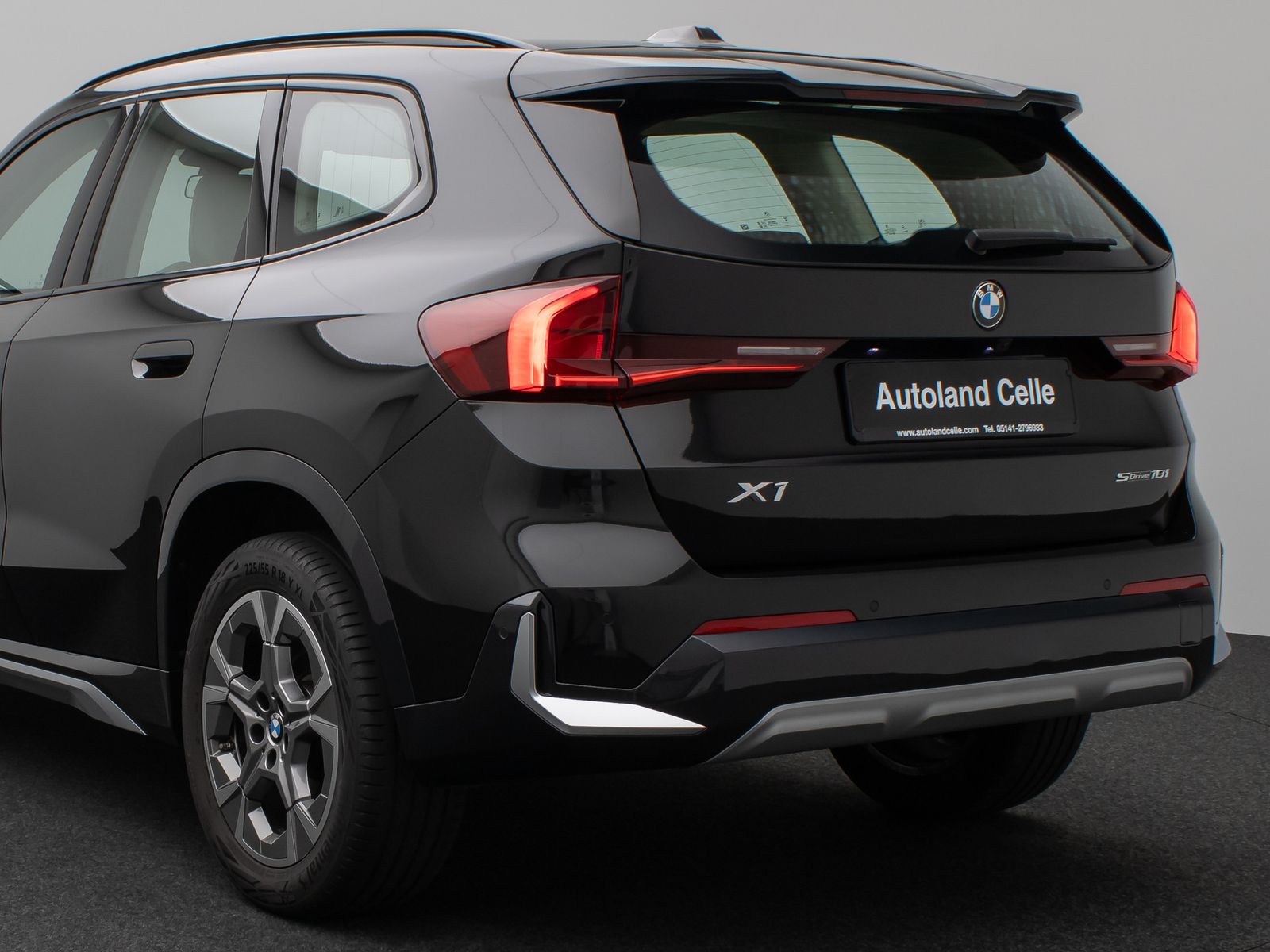 Fahrzeugabbildung BMW X1 sD18i xLine Kamera DAB Widscreen Sport Leder
