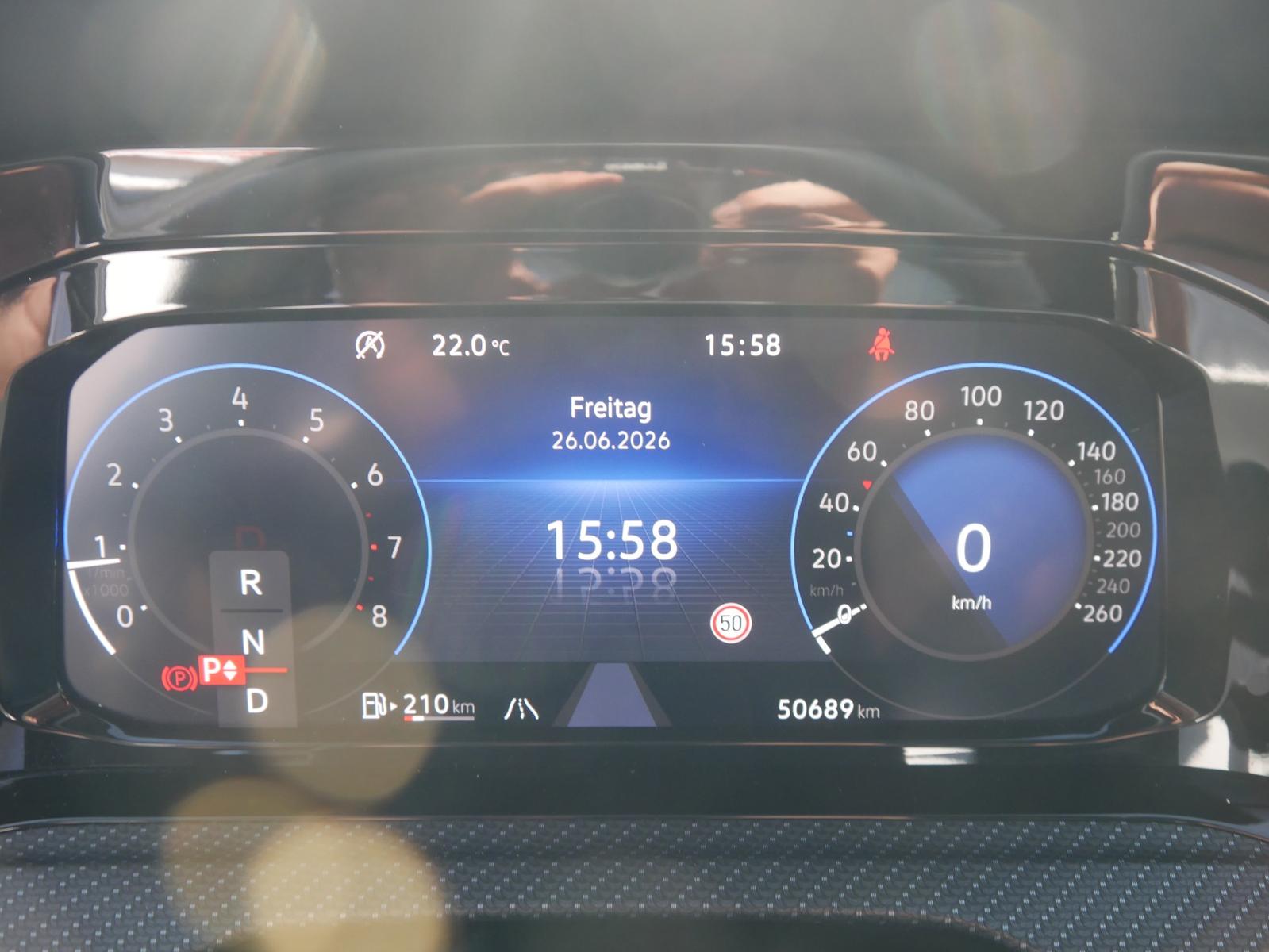 Volkswagen Golf VIII Variant 2.0 R-Line LED Navi Kamera PDC, миниатюра 30