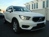Volvo XC 40 XC40 Momentum Pro - Volvo XC40 aus 2022