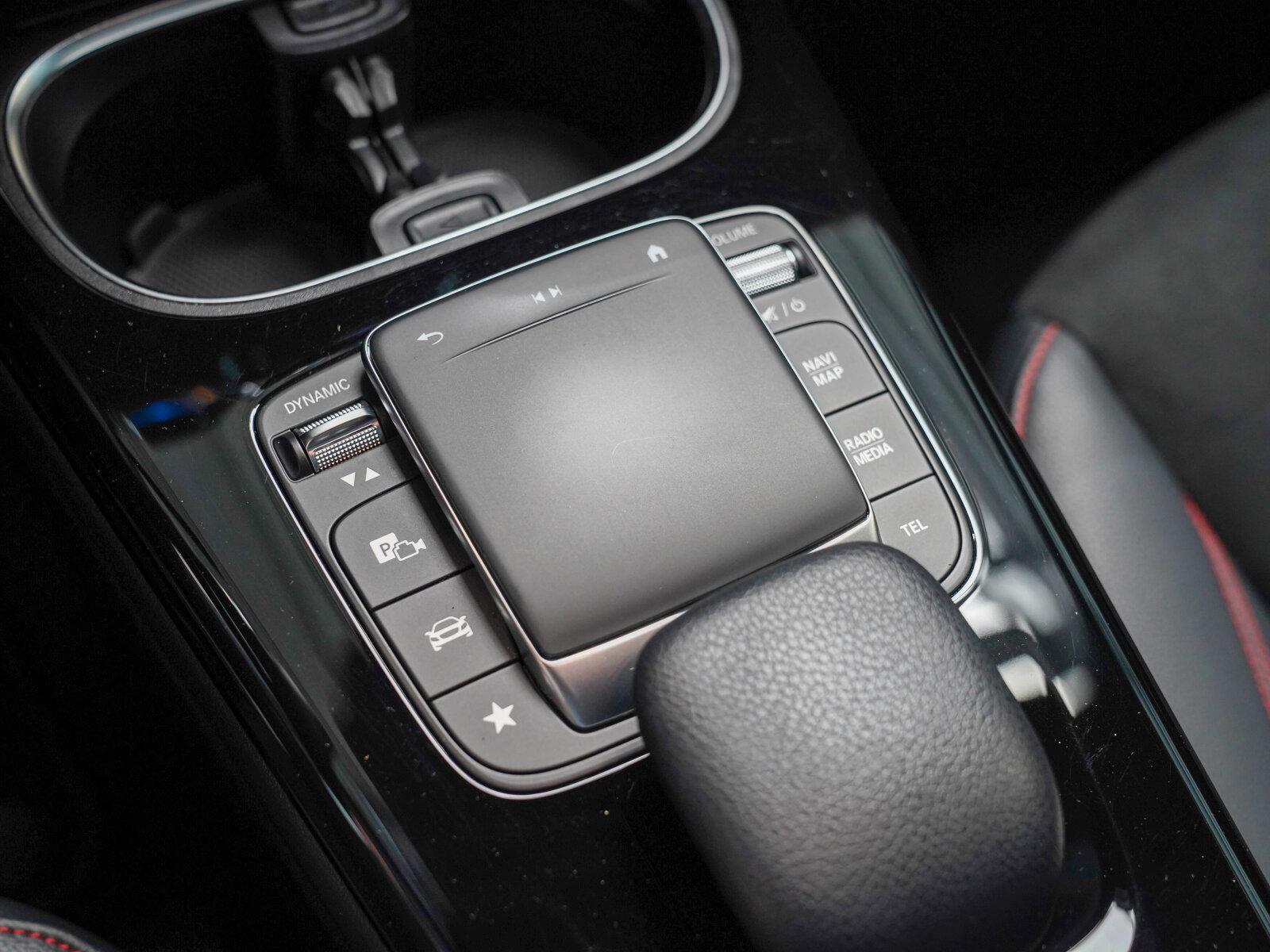 Mercedes-Benz CLA 180 SB AMG Line CarPlay Ambientebeleuchtung, миниатюра 24