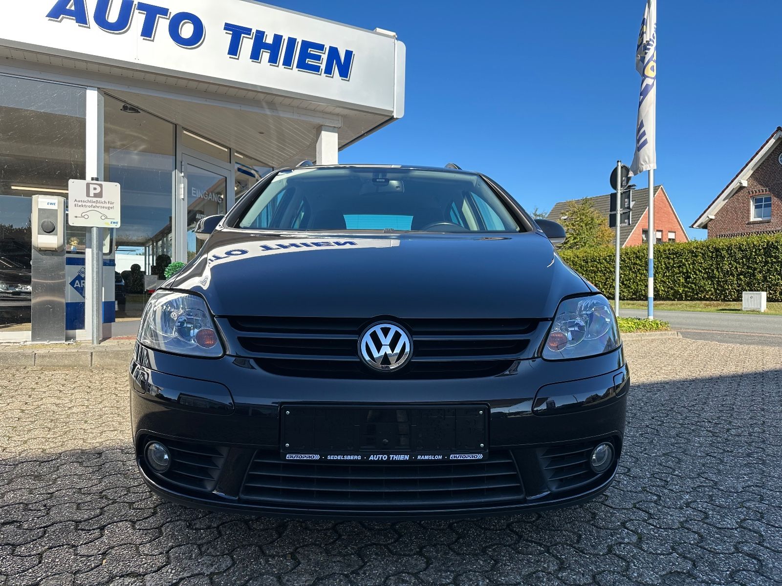 Fahrzeugabbildung Volkswagen Golf Plus 1.6 United AHK/SHZG/GRA