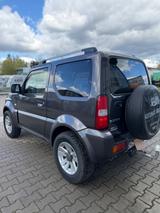 Suzuki Jimny 1.3 4WD Style Style - Suzuki Jimny: mit Anhängerkupplung