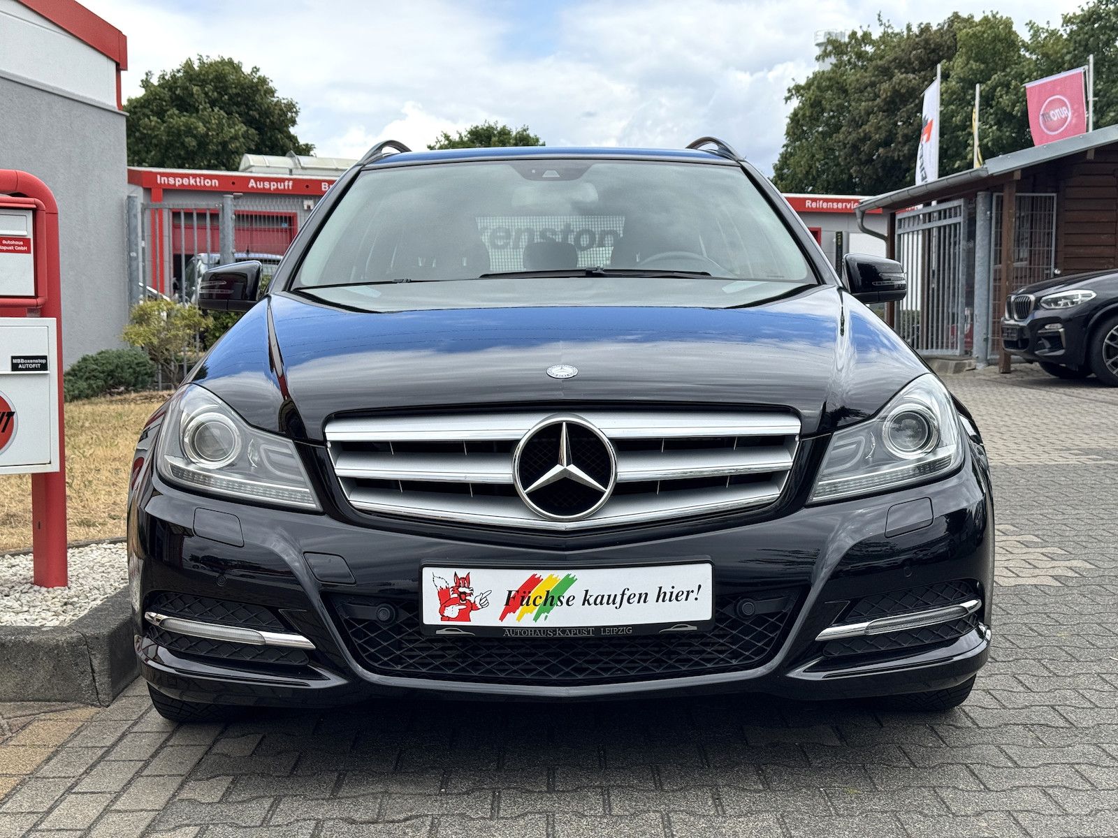 Fahrzeugabbildung Mercedes-Benz C 220 CDI T Autom. /Xenon/Navi/Tempo/AHK/