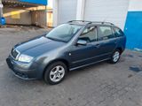 Skoda Fabia Combi Extra 1.4 Klima - Skoda Fabia aus 2005: Kombi