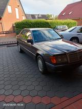 Mercedes-Benz E 260 - Mercedes-Benz E 260 aus 1992