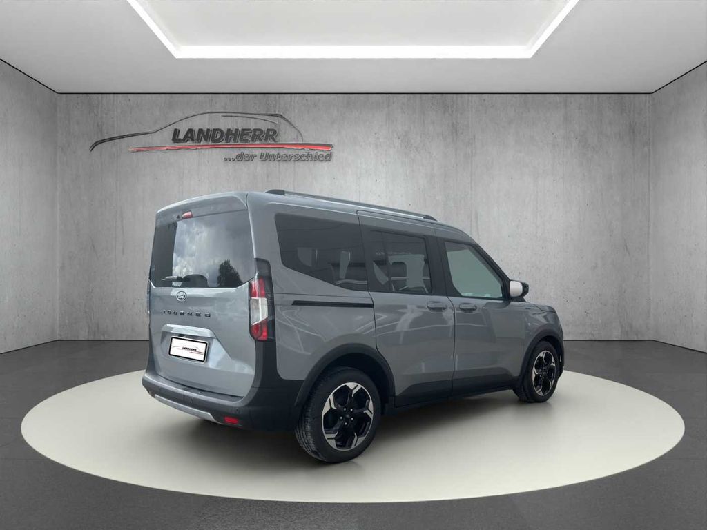 Ford Tourneo Courier — hlavná fotografia