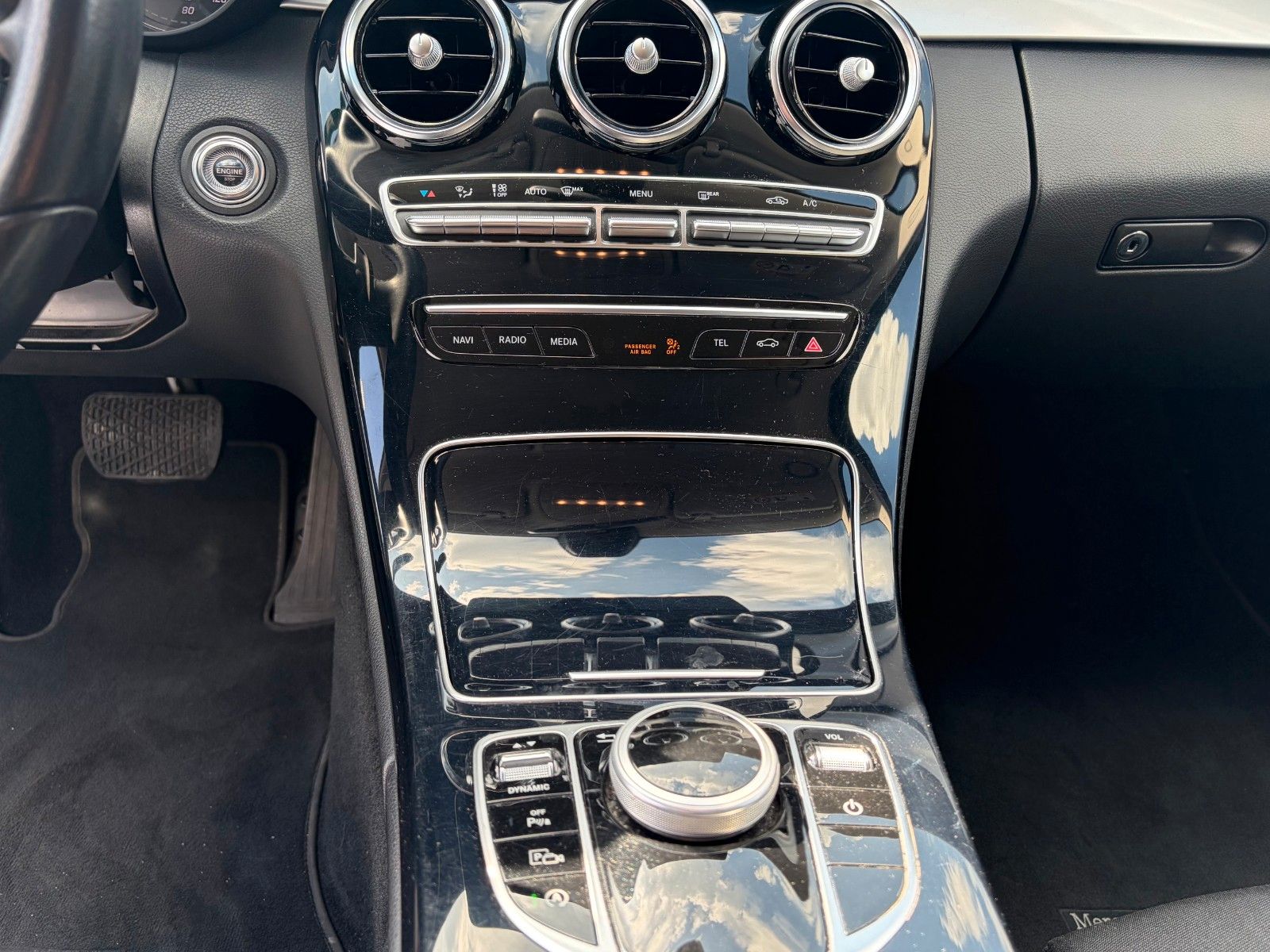 Fahrzeugabbildung Mercedes-Benz C 180 T d Bussiness Plus Navi Autom.