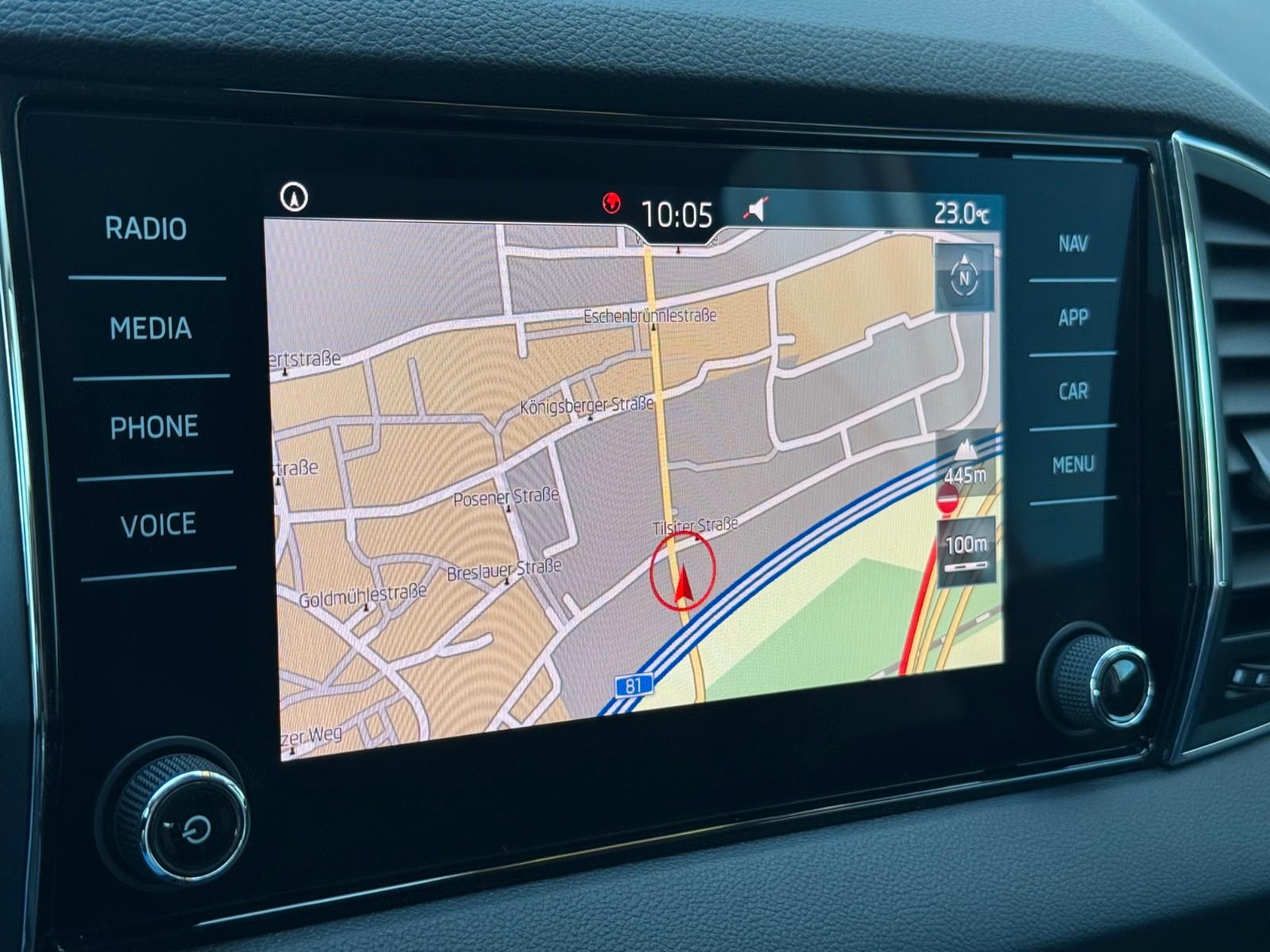 Skoda Karoq 1.5 TSI DSG NAVI LED KAM  el.HECK 1.HAND