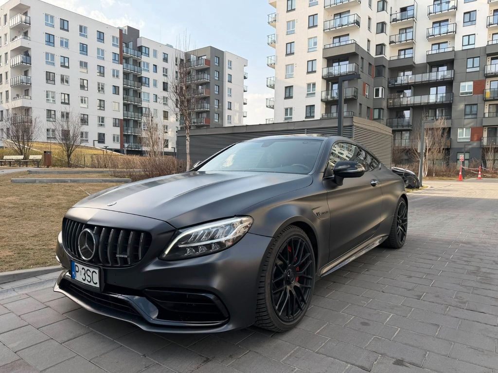 Mercedes-Benz C 63 AMG