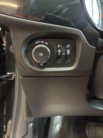 MYAUTOCENTER – Gebraucht- und Jahreswagen mit Werkstattservice in Pfaffenhofen Opel Corsa F Edition *LED*Klima*Sitzheizung*