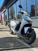 Honda CUV e