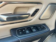 Fahrzeugabbildung Dodge RAM 1500 Limited LPG Luft NAP 22 Zoll u-frei EU