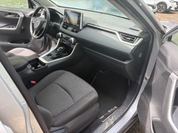 Toyota RAV 4 - 11