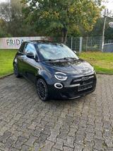 Fiat 500e "la Prima" Limousine 42 kWh La Prima - Fiat 500e mit Schiebedach
