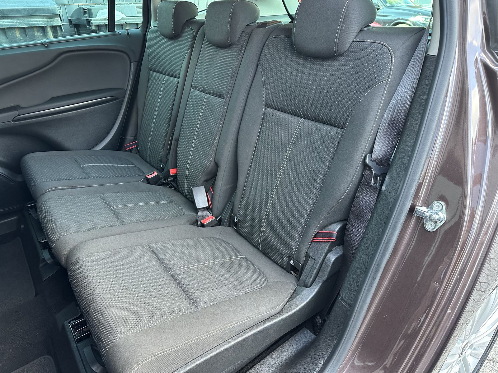 Fahrzeugabbildung Opel Zafira 1.6 D Business Innov. NAV+LED+PP+AHK+17ZO