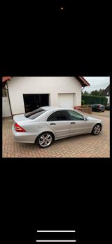Mercedes-Benz Mercedes w203 2.2 CDI Unfallfrei - Mercedes-Benz 220 mit Diesel-Antrieb: Limousine, Schaltgetriebe