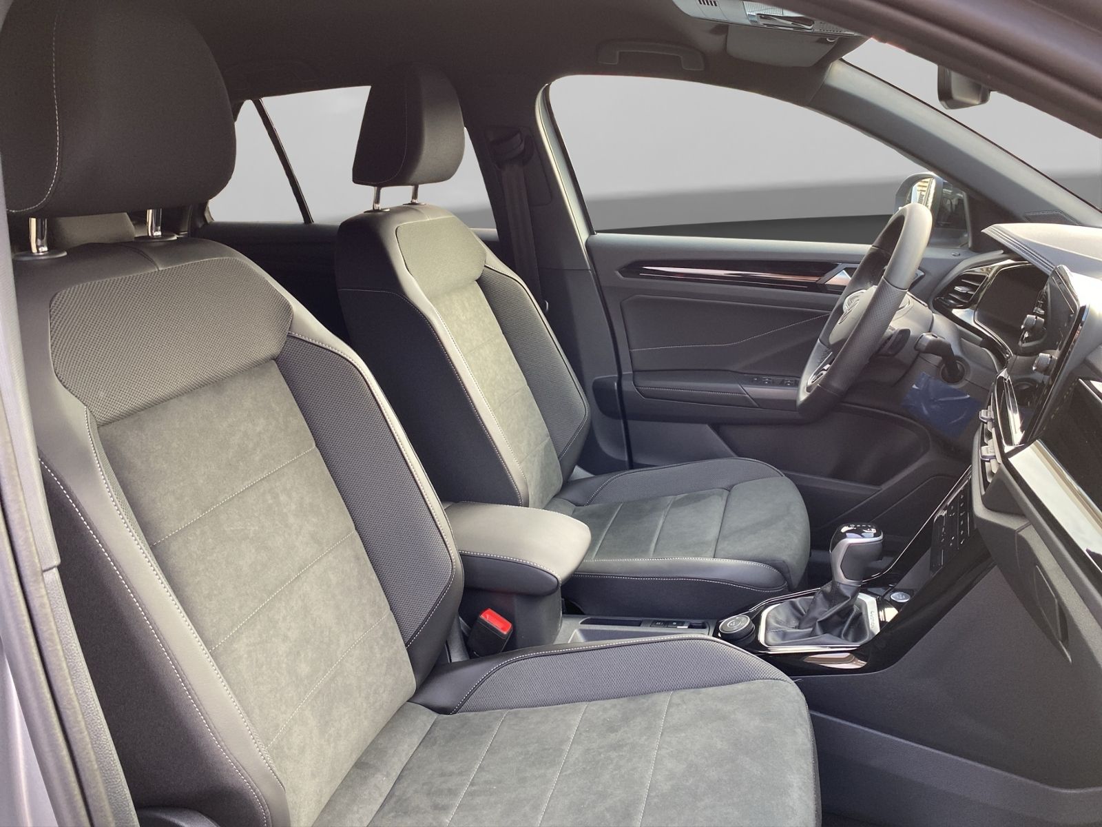 Volkswagen T-Roc - Bild 18