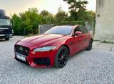 Jaguar XF S 380PS Automatik S - rote Jaguar XF
