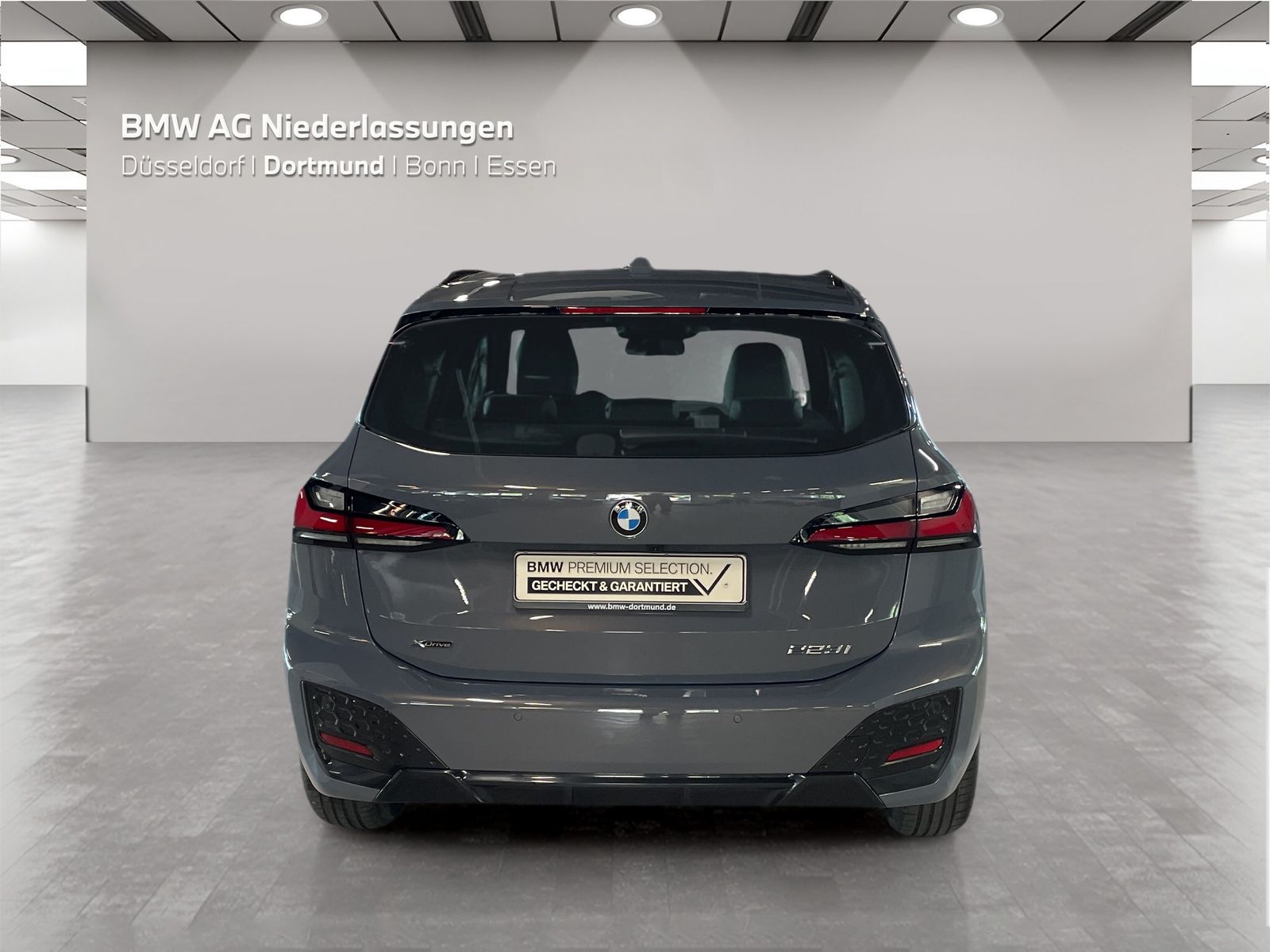 BMW 223 Active Tourer - Bild 8