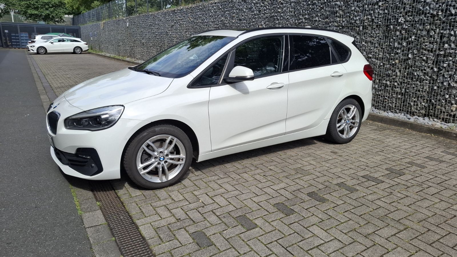 BMW 218 Active Tourer 218d Advantage Advantage