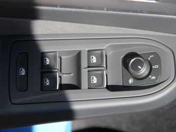Volkswagen Golf VIII Variant 1.5 eTSI Style DSG Matrix LED