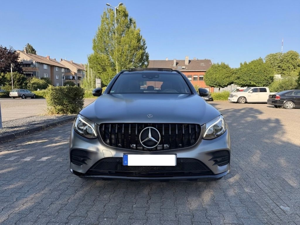 Image of Mercedes-Benz GLC 250
