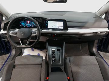 Volkswagen Golf - 8