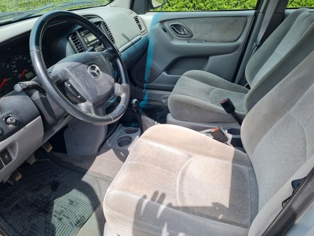 Mazda Tribute 2.0 Comfort 4x4 Bild 5