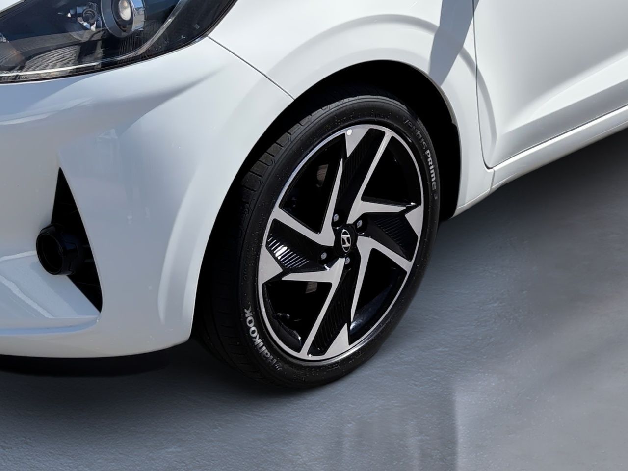 Fahrzeugabbildung Hyundai i10 STYLE *DACHLACK.*USB*ZV*SPURH*