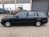 BMW 520i E39 TOURING BENZIN LIEBHABER 1940... - BMW 520 aus 2000: 520i