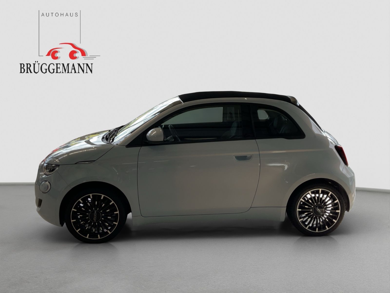 Fahrzeugabbildung Fiat 500 e Icon Cabrio Winter-Komfort Paket/Allwetter