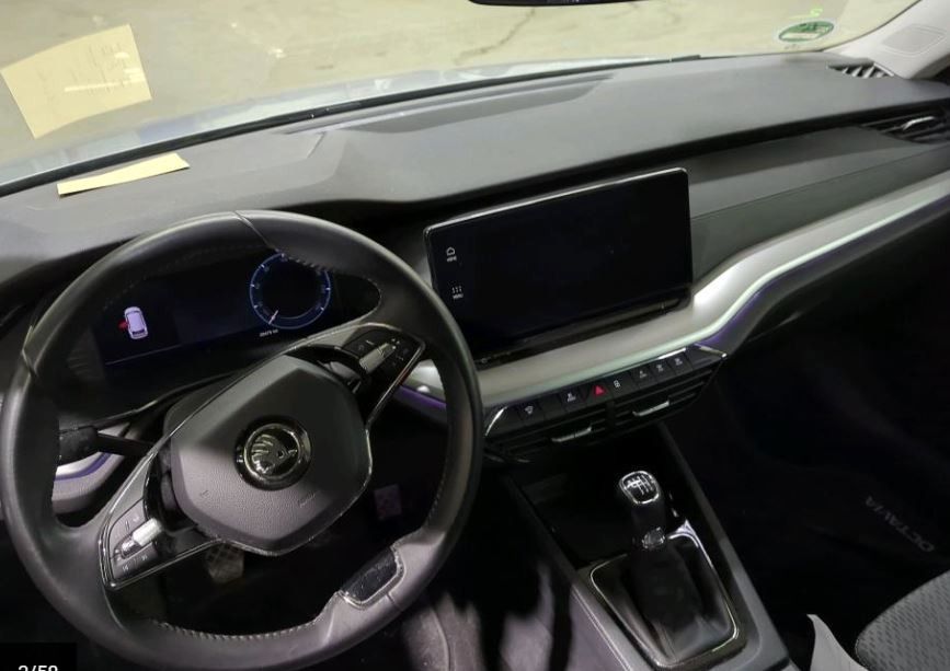 Fahrzeugabbildung SKODA Octavia Combi 2.0 TDI AMBITION NAVI/LED/SHZ/VIRT