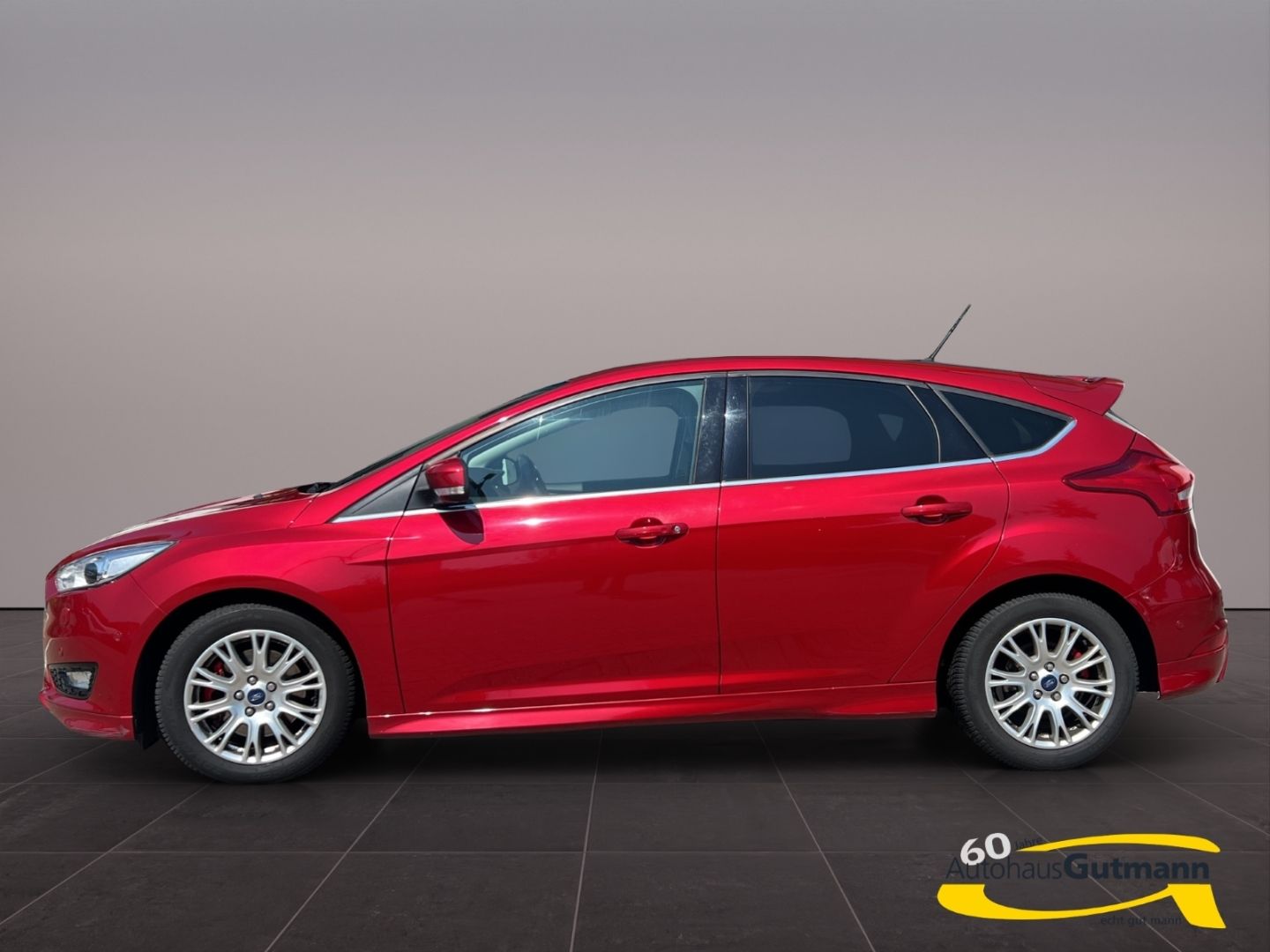 Fahrzeugabbildung Ford Focus Titanium 1.5 EcoBoost Sportpaket Navi Lede
