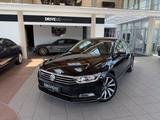 Volkswagen Passat Lim. Highline 2.0TDI DSG 4M LED KAM ACC - Volkswagen Passat: TDI