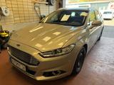 Ford Turnier Titanium AWD *PDC*AUTOMATIK*KAMERA* - Ford Mondeo: Titanium