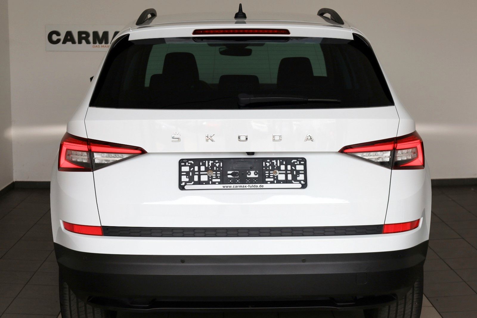 Fahrzeugabbildung SKODA Kodiaq Drive 125 4x4,Navi,4xSH,Kamera,ACC,AHK+WR