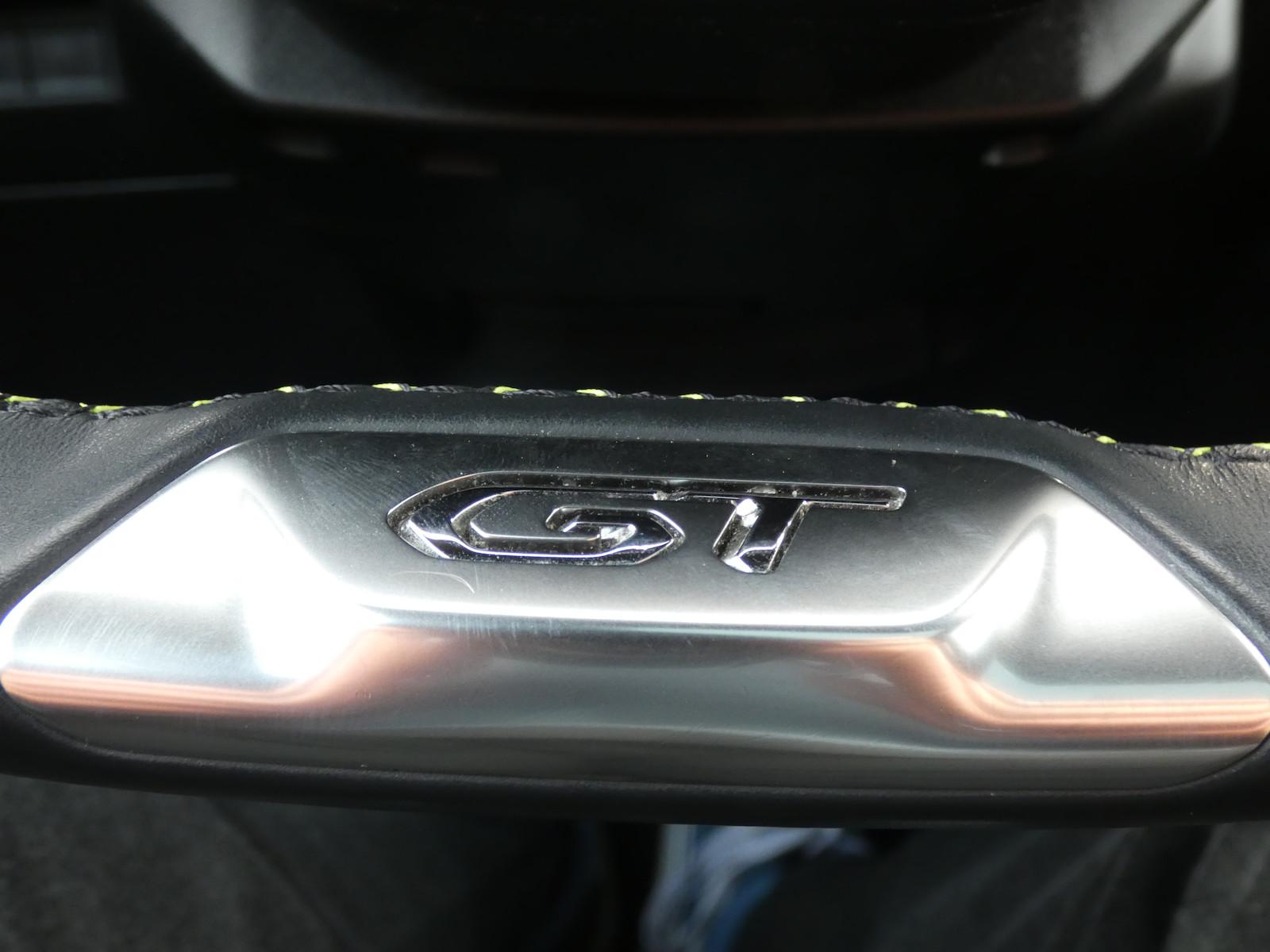 Peugeot 2008 GT-Line *ALU*KLIMA*PDC*SCHIEBEDACH*