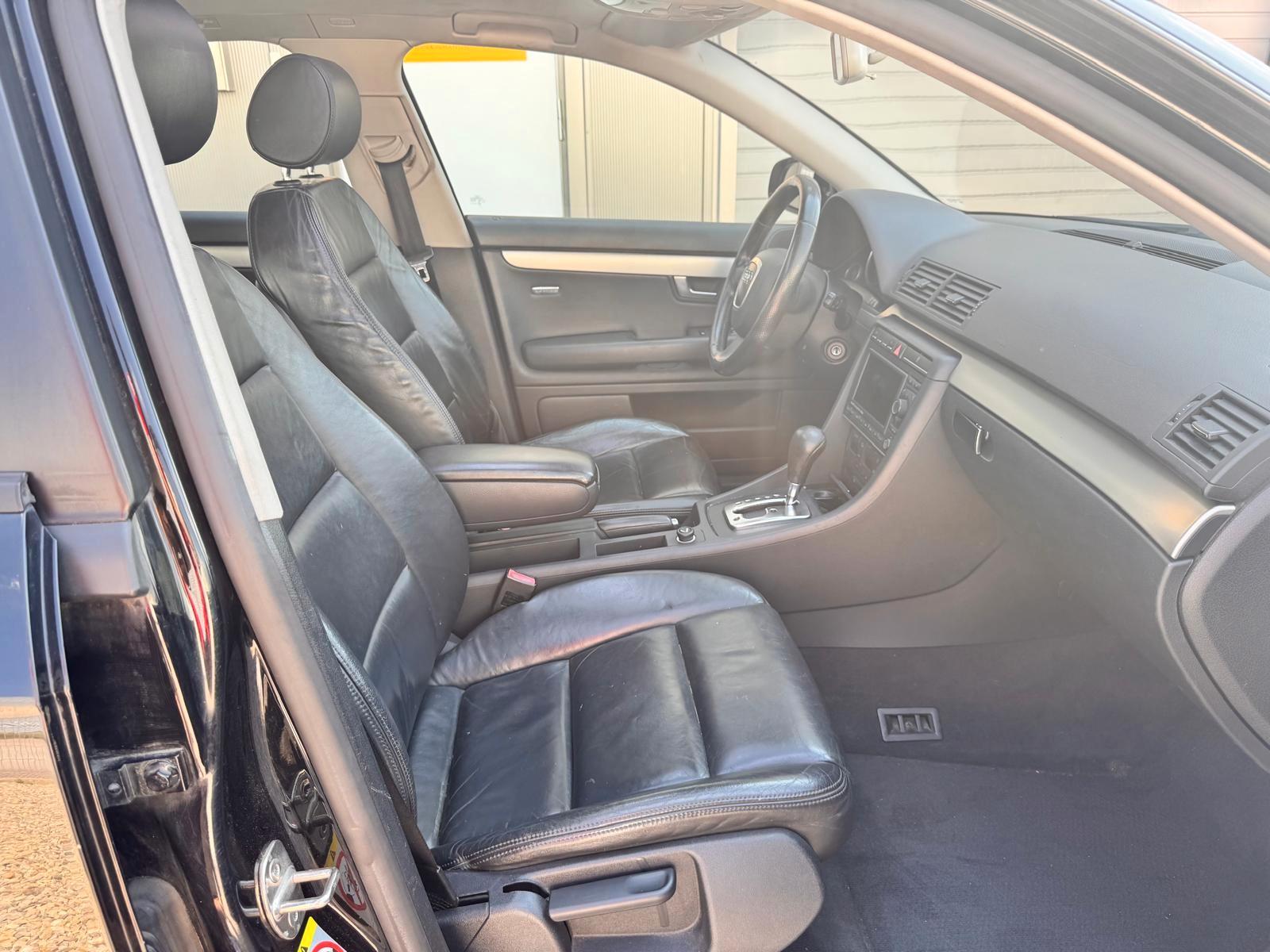Audi A4 2007 — photo 9