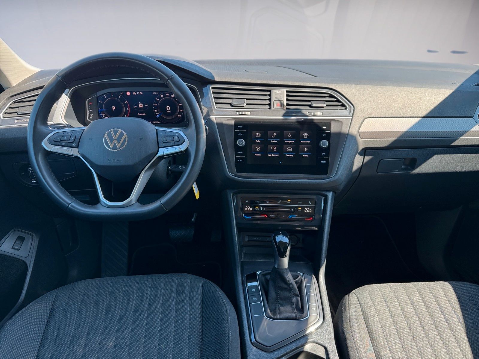 Fahrzeugabbildung Volkswagen Tiguan Allspace Life 1.5 TSI