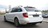 Skoda Superb Combi 3.6 FSI L&K 4x4*TEMP*STDHZ*RFK*XENO - Skoda Superb aus 2014 mit Benzin-Antrieb: Kombi