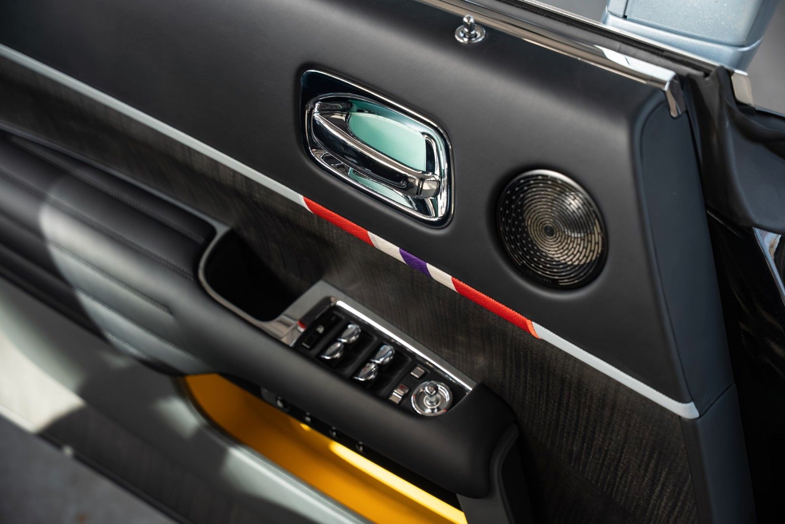 Rolls-Royce Dawn - Bild 23