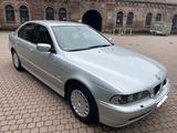 BMW 525i A Exclusive Exclusive