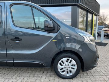 Renault Trafic Combi SpaceClass ENERGY dCi 145 EDC